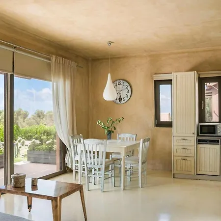 Βίλα Rhea Villas